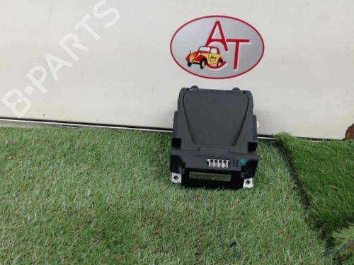 Used Display monitor PEUGEOT 3008 I MPV (0U_) 1.2 (131 hp) 13264148