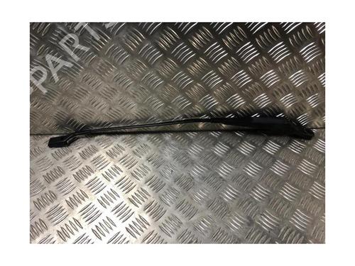 Front windshield wiper arm PEUGEOT 5008 (0U_, 0E_) 1.6 BlueHDi 120 | BP25149379C143 