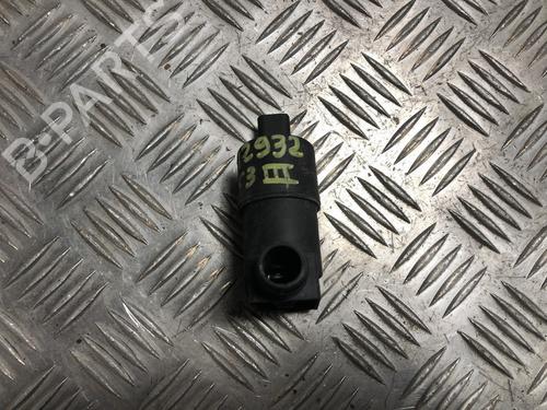 Used Washer pump Washer pump CITROËN C3 III (SX) 1.6 BlueHDi 75 (75 hp) 34561733 34561733