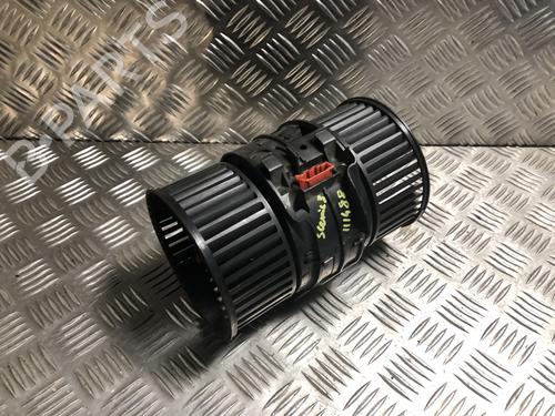 Moteur de chauffage Moteur de chauffage RENAULT GRAND SCÉNIC III (JZ0/1_) 1.9 dCi (JZ0J, JZ0N, JZ1K, JZ1S) (131 hp) 34495878 34495878