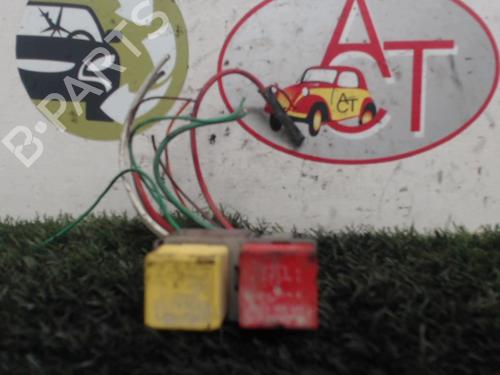 Sikringsdåse RENAULT TRAFIC II Van (FL) 2.5 dCi 135 (FL0D) (135 hp) 12964282