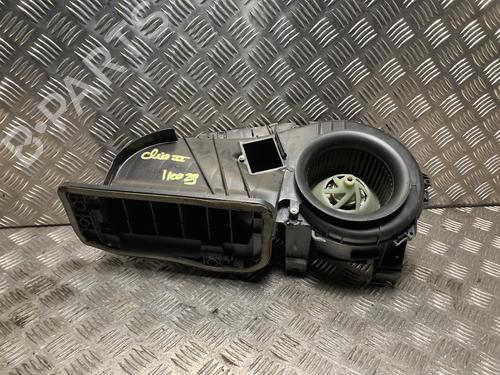 heater-blower-motor-renault-clio-ii-bb_-cb_-1998-1999-2000-2001-2002-2003-2004-2005-2006-2007-2008-2009-2010-2011-2012-2013-2014-2015-2016-31056639 main image