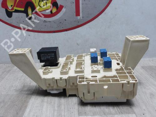 Used Fuse box OPEL AGILA B (H08) 1.0 (F68) (68 hp) 13267615