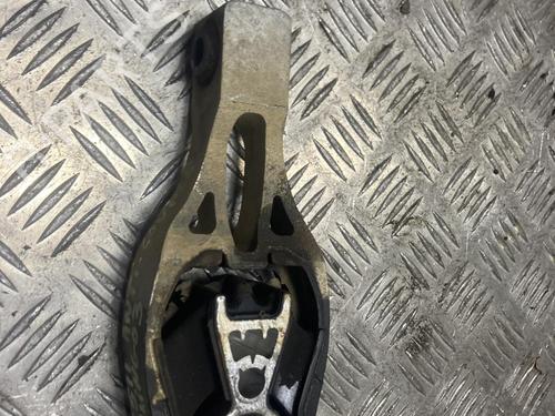 Used Engine mount Engine mount CITROËN CX I (MA) 2000 (106 hp) 33851468 33851468
