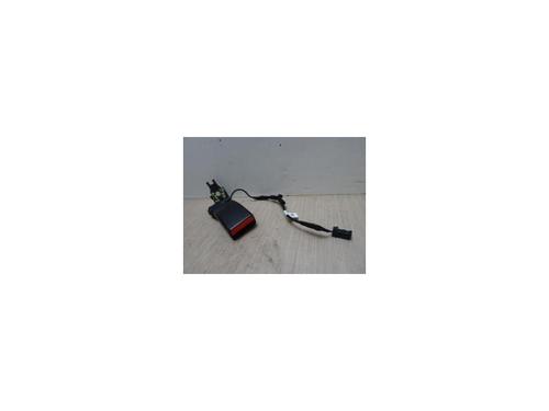Used Seat buckle PEUGEOT 2008 II (UD_, US_, UY_, UJ_, UR_, UC_) 1.5 BlueHDI 130 (131 hp) 13129616
