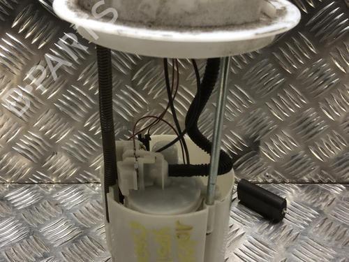 Used Fuel pump LANCIA YPSILON (312_) 1.2 (312.PXA1A, 312.YXA1A) (69 hp) 23148196
