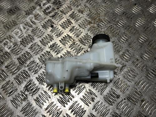 Depósito do líquido de travões RENAULT MEGANE IV Hatchback (B9A/M/N_) 1.5 dCi 110 (B9A3) (110 hp) 31201062