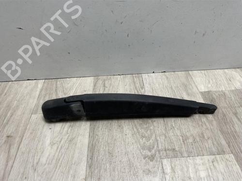 Used Rear windshield wiper arm DACIA DUSTER (HS_) 1.5 dCi (86 hp) 13374974