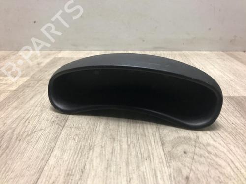 Used Display monitor CHEVROLET MATIZ (M200, M250) 1.0 (67 hp) 20615402