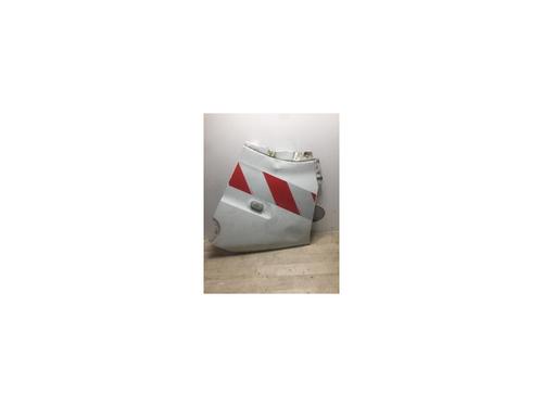 Used Left front fenders RENAULT MASTER II Van (FD) 2.5 dCi 100 (FD0U, FD0V, FD3U, FD3V, FD8U, FD8V) (99 hp) 13291439