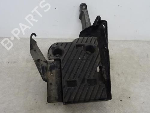 Used Support RENAULT SCÉNIC I MPV (JA0/1_, FA0_) 1.9 dCi (JA05, JA1F) (102 hp) 20628895