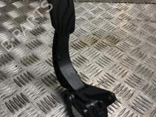 Used Pedal RENAULT CLIO V (B7_) 1.0 TCe 90 (B7MT) (91 hp) 30768347
