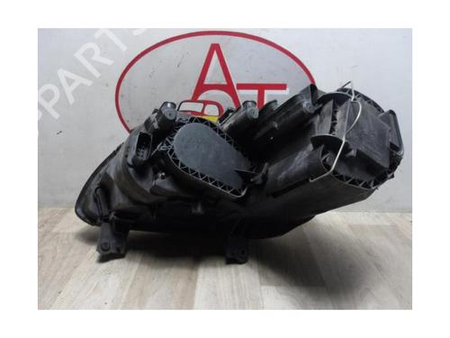 Right headlight VW TOURAN (1T1, 1T2) 2.0 TDI 16V | BP28287391C29 