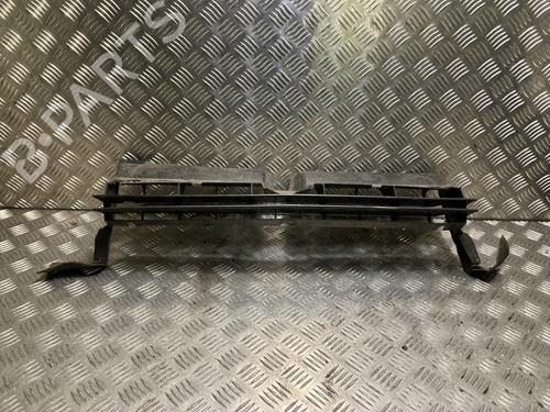 Used Grille CITROËN BX (XB-_) 16 E (88 hp) 32147355