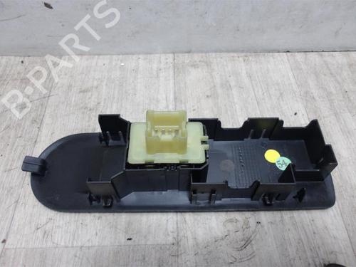 Right front window switch RENAULT CLIO IV (BH_) 1.5 dCi 90 | BP13225574I26 