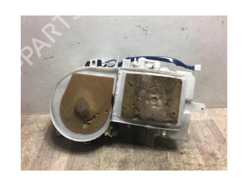 Heater blower motor TOYOTA LAND CRUISER 90 (_J9_) 3.0 TD (KZJ90_, KZJ95_, KZJ90R, KZJ95R, KZJ90W, KZJ95W) | BP20620090M62 