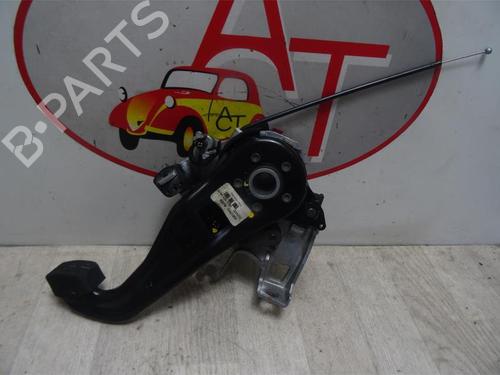 Used Break pedal MERCEDES-BENZ M-CLASS (W164) ML 320 CDI 4-matic (164.122) (224 hp) 23869946