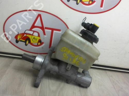 Used Brake master cylinder DACIA SANDERO 1.5 dCi (75 hp) 13276796