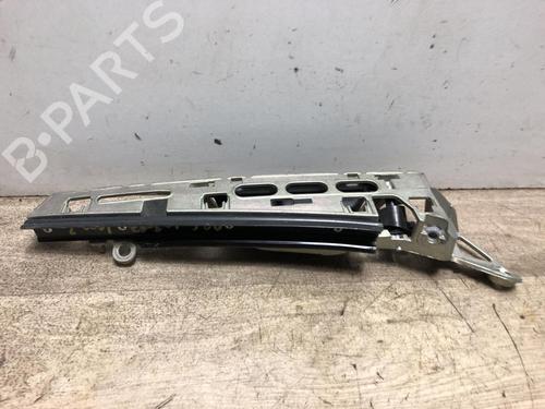 Rear left exterior door handle SEAT LEON (1P1) 1.6 | BP20612430C130