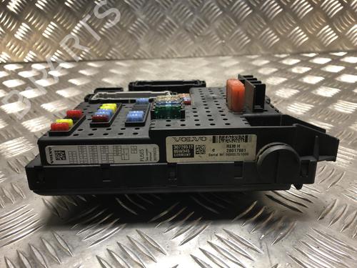 Fuse box VOLVO XC90 I (275) D5 AWD | BP31202559E1