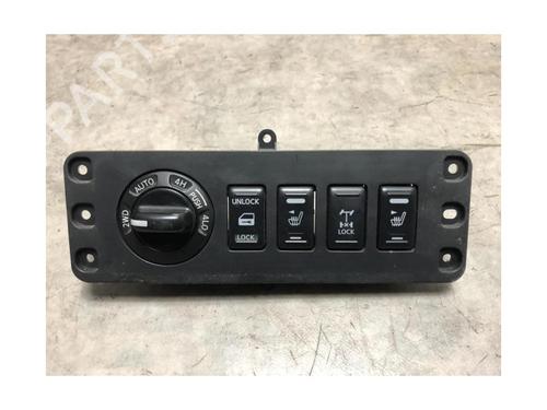 Switch NISSAN NAVARA NP300 (D40) 2.5 dCi 4WD (D40TT, D40T, D40M, D40BB) | BP22791056I30 