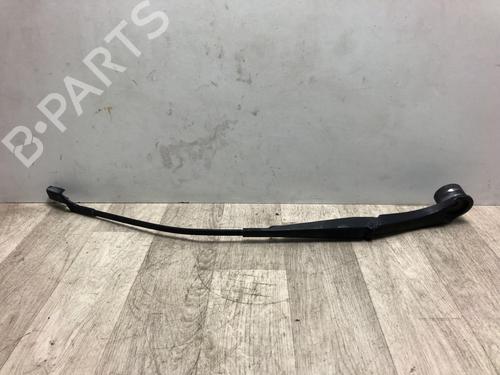 Used Front windshield wiper arm FORD FIESTA VI Van 1.4 TDCi (70 hp) 23873606
