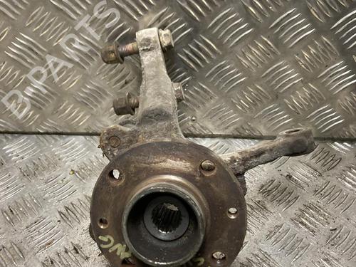 Used Left front steering knuckle Left front steering knuckle RENAULT SUPER 5 (B/C40_) 1.1 (B/C/401) (46 hp) 33872038 33872038