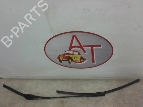 Used Front windshield wiper arm BMW 1 (E87) 118 d (122 hp) 23034475