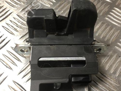 Used Tailgate lock VW PASSAT B6 Variant (3C5) 2.0 FSI 4motion (150 hp) 31245277