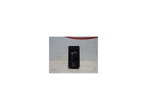 Used Switch PEUGEOT 3008 I MPV (0U_) 1.6 HDi (114 hp) 13264455