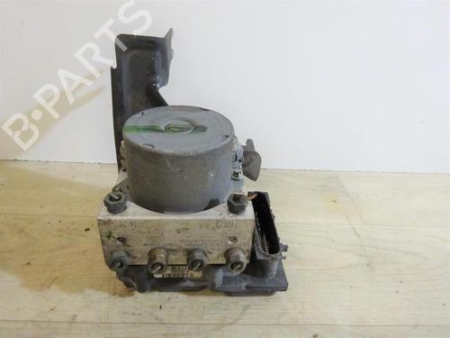 Used ABS pump NISSAN MICRA III (K12) 1.5 dCi (65 hp) 13292467
