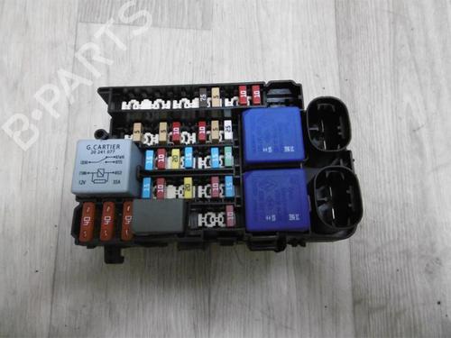 Boîte à Fusibles RENAULT ZOE Hatchback Van (BFM_) Electric (BFME) (92 hp) 20633935