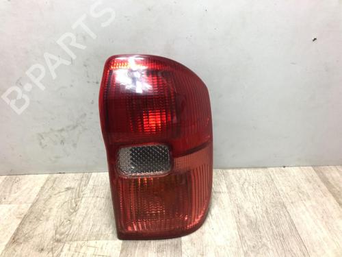 Højre baglygte TOYOTA RAV 4 II (_A2_) 2.0 D 4WD (CLA20_, CLA21_, CLA20R, CLA21R) (116 hp) 23873317