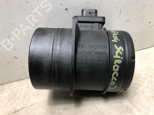 Used Mass air flow sensor VW SCIROCCO III (137, 138) 2.0 TDI (170 hp) 28536086