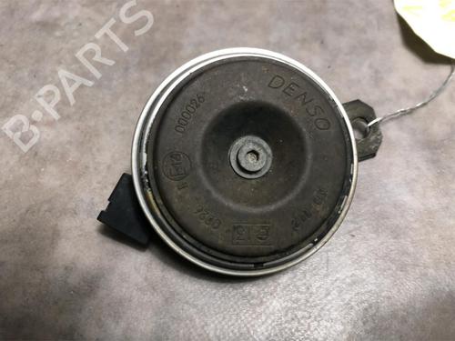 Horn SUZUKI GRAND VITARA II (JT, TE, TD) 1.9 DDiS All-wheel Drive (JT419, TD44, JB419WD, JB419XD,... (129 hp) 20617151