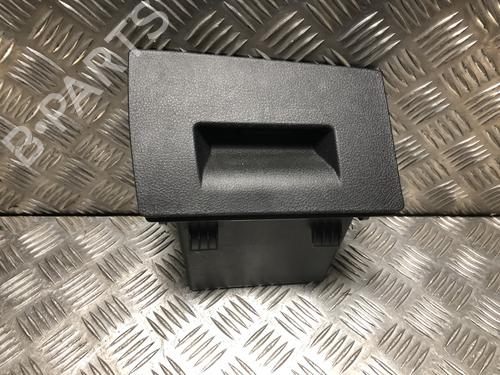 Porta-luvas Porta-luvas BMW 2 Active Tourer (F45) 216 d (116 hp) 35897223 35897223