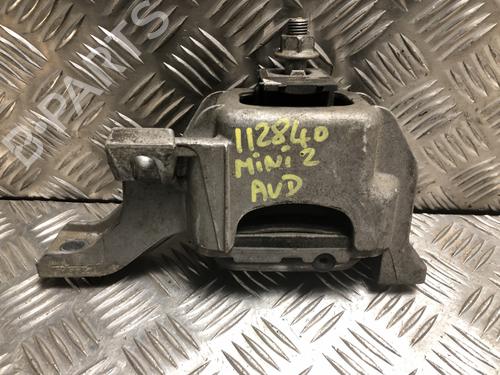 Used Engine mount Engine mount MINI MINI (R56) Cooper S (174 hp) 35777718 35777718