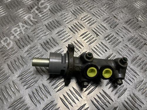 Used Brake master cylinder RENAULT KANGOO Express (FC0/1_) 1.2 (FC01, FC0A, FC0F) (58 hp) 32137782
