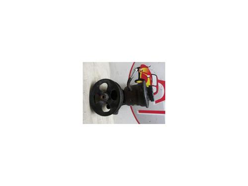 Used Steering pump TOYOTA YARIS (_P1_) 1.0 (SCP10_, SCP10R) (68 hp) 13270059
