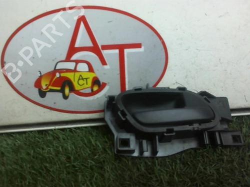 Used Front right interior door handle PEUGEOT PARTNER Box Body/MPV 1.6 HDi 16V (90 hp) 13225755