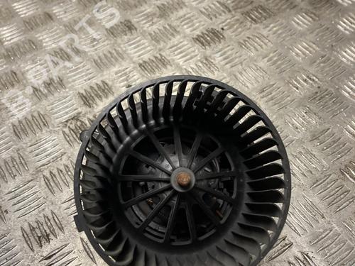 Used Heater blower motor Heater blower motor CITROËN C3 II (SC_) 1.4 HDi 70 (SC8HZC, SC8HR0, SC8HP4) (68 hp) 34416040 34416040
