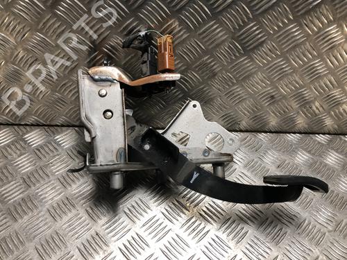 bremsepedal NISSAN JUKE (F15) 1.5 dCi (110 hp) 32727575
