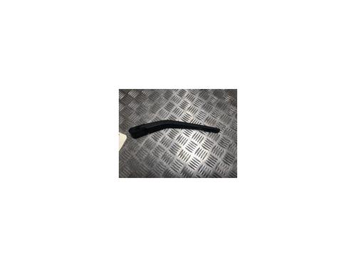 Bakre vindusviskerarm BMW 1 (F21) 116 d (116 hp) 27861631