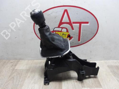 Gear lever RENAULT CLIO V (B7_) 1.0 TCe 90 (B7MT) | BP23143372M90 