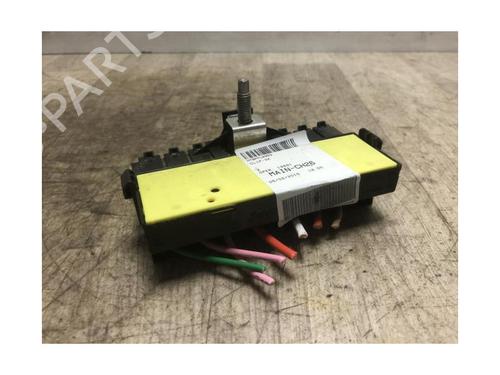 Fuse box PEUGEOT 3008 I MPV (0U_) 1.6 BlueHDi 120 | BP20634578E1 