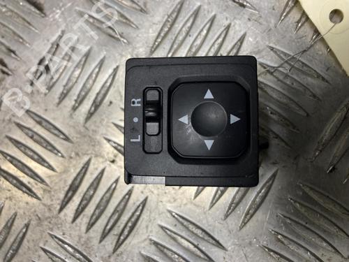 Spejlkontakt MITSUBISHI MIRAGE / SPACE STAR VI Hatchback (A0_A) 1.2 (71 hp) 32365383