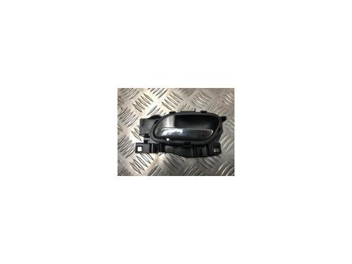Venstre bak invendig håndtak PEUGEOT 5008 (0U_, 0E_) 1.6 BlueHDi 120 (120 hp) 25149383