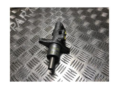 Brake master cylinder CITROËN C5 III Break (RW_) 1.6 THP 155 | BP28329973M77