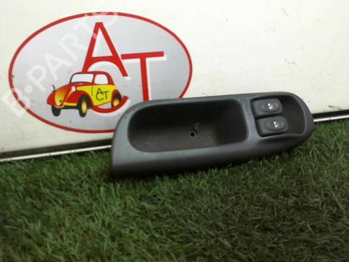 left-front-window-switch-renault-scenic-i-mpv-ja01_-fa0_-19-dci-ja05-ja1f-7700432963-1999-2000-2001-2002-2003-2004-2005-2006-2007-2008-2009-2010-13280303 main image