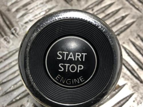 Used Switch NISSAN QASHQAI II (J11, J11_) 1.2 DIG-T (115 hp) 31080547